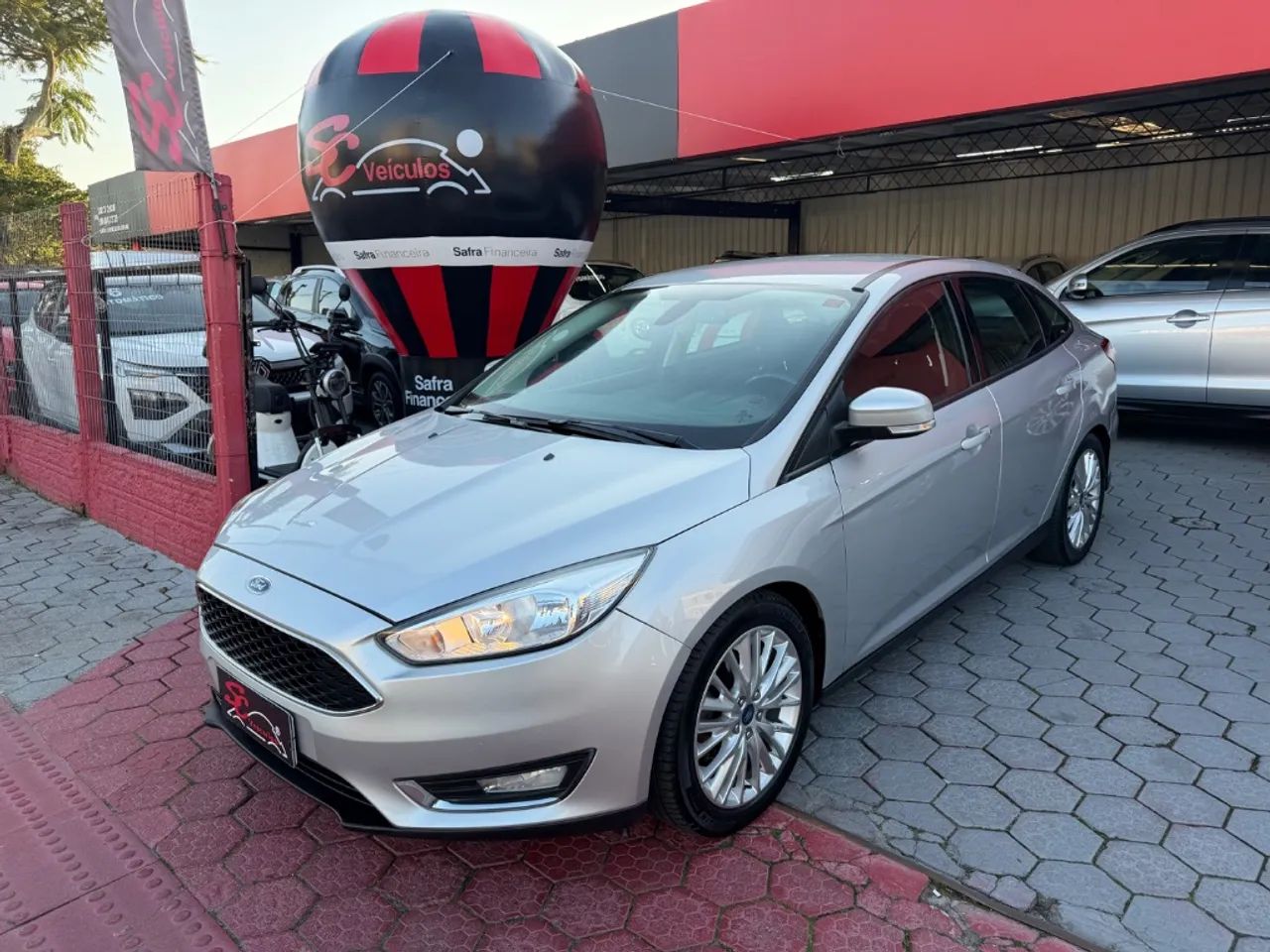 Ford Focus Fastback Se/se Plus 2.0 Flex Aut. 2018 - Foto 2
