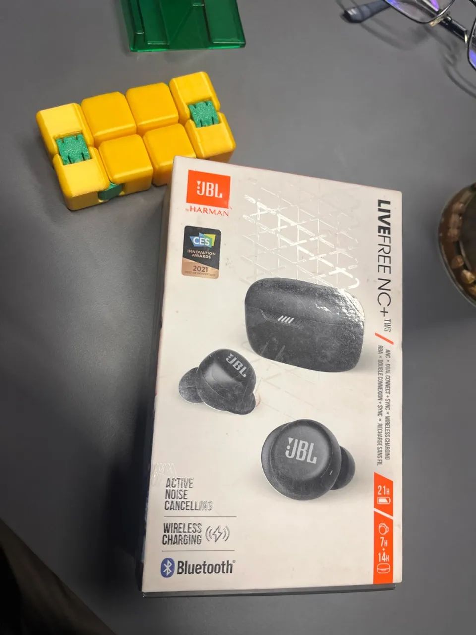 JBL Live Free NC+ TWS aceito troca  - Foto 2