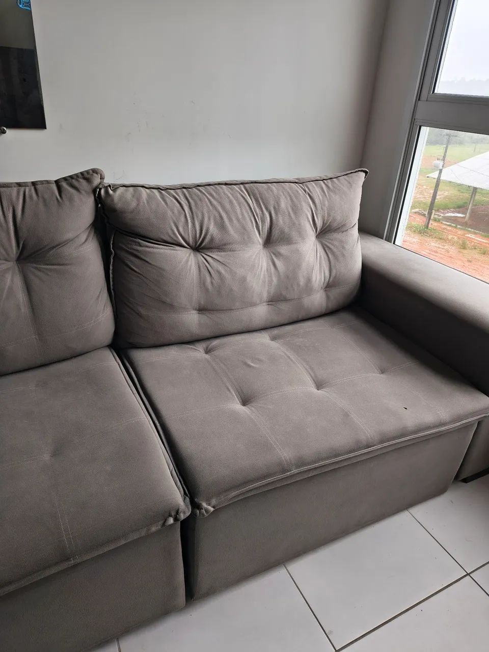 Sofá três lugares  - Foto 3