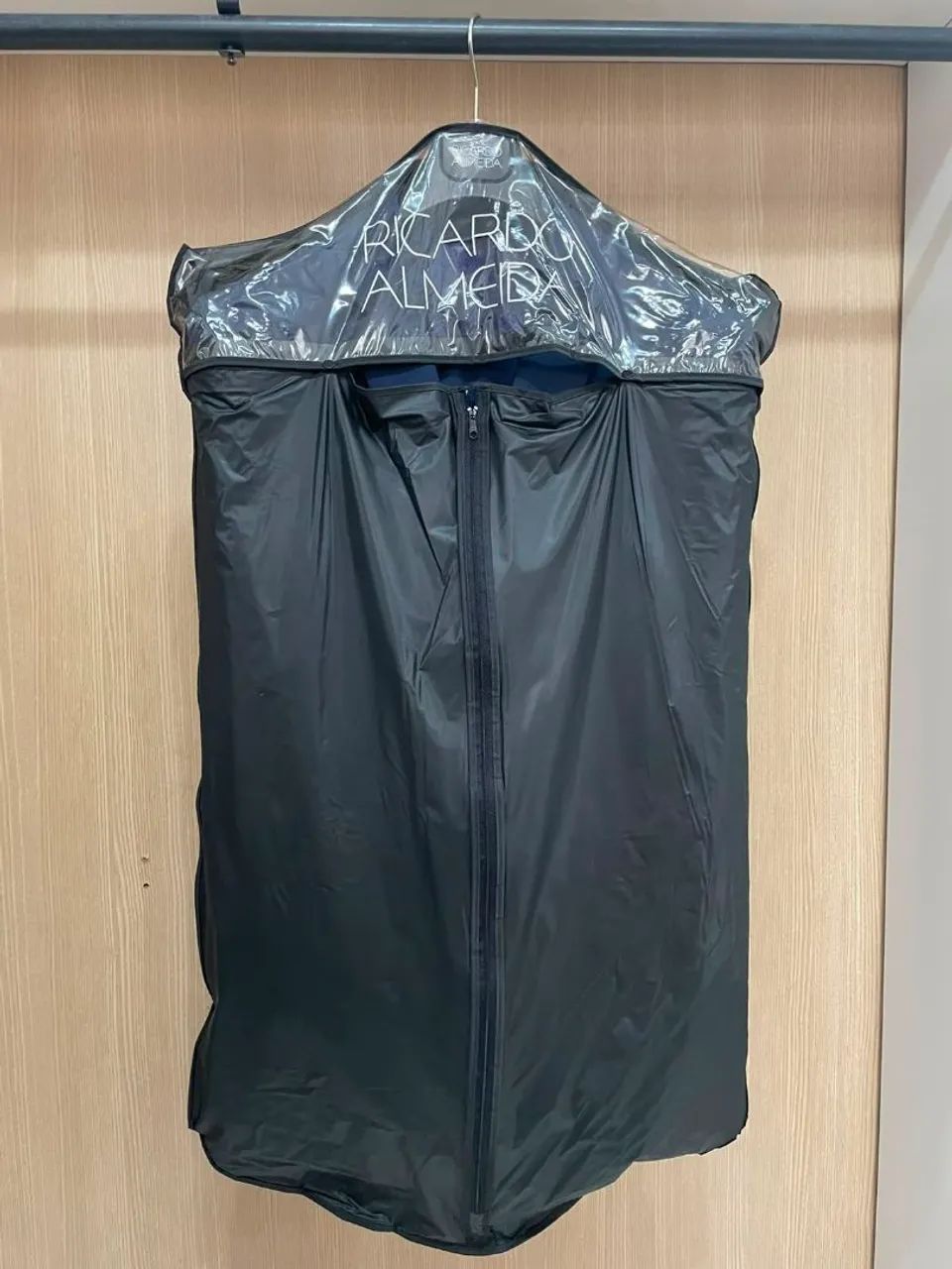 Costume azul Ricardo Almeida novo  - Foto 4
