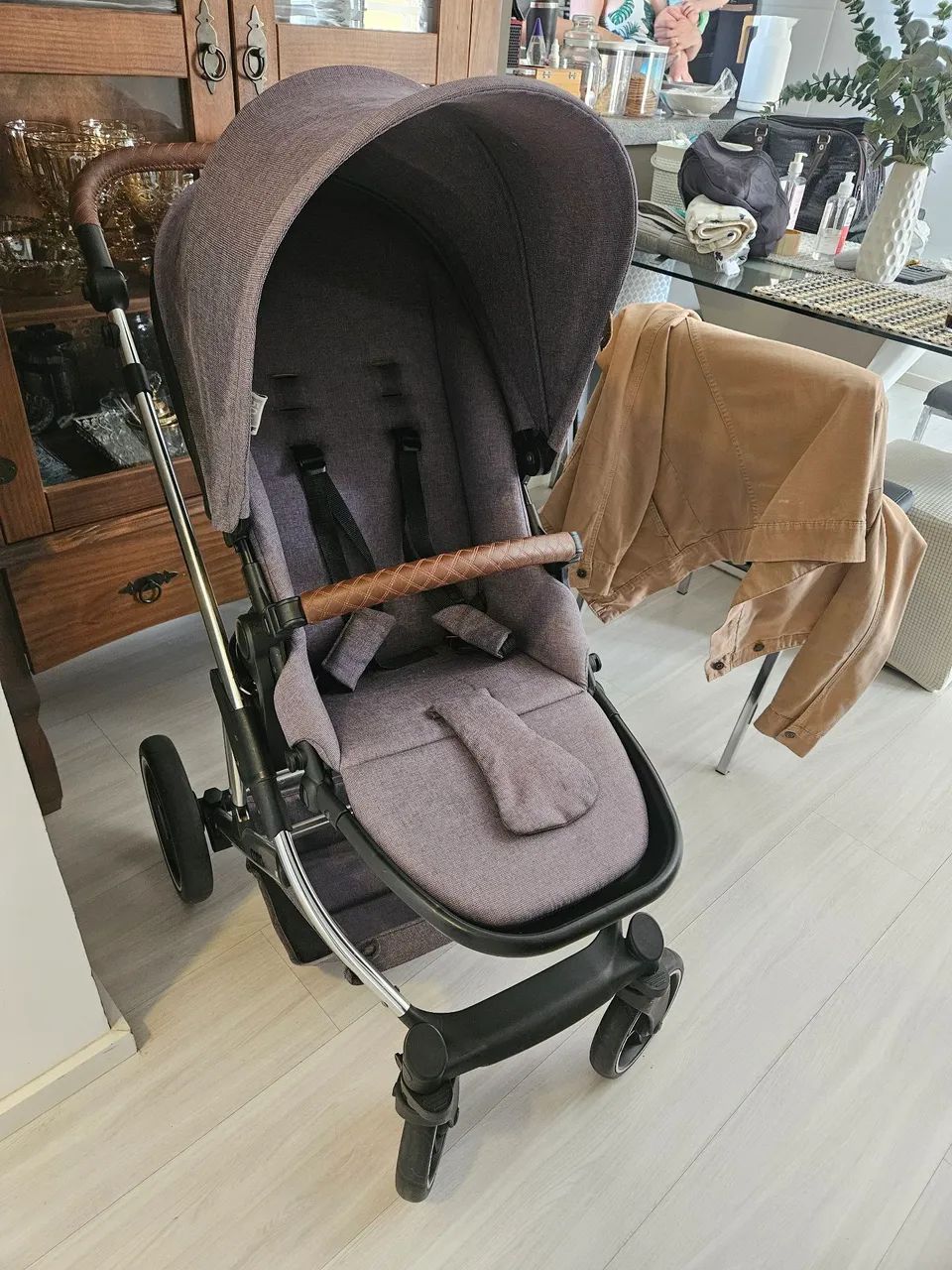 Carrinho ABC DESIG COMO 4 com moises e bebe conforto.  - Foto 3