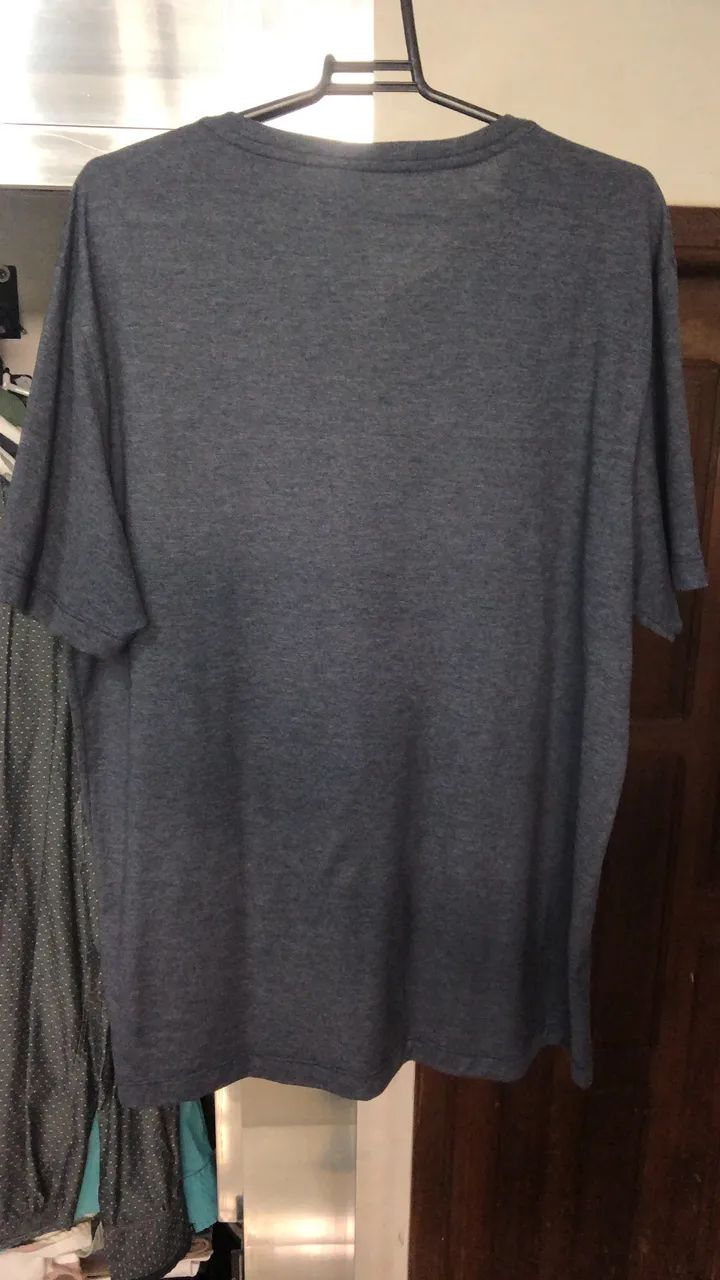 Camisa b ásica premium TAM M - Foto 2
