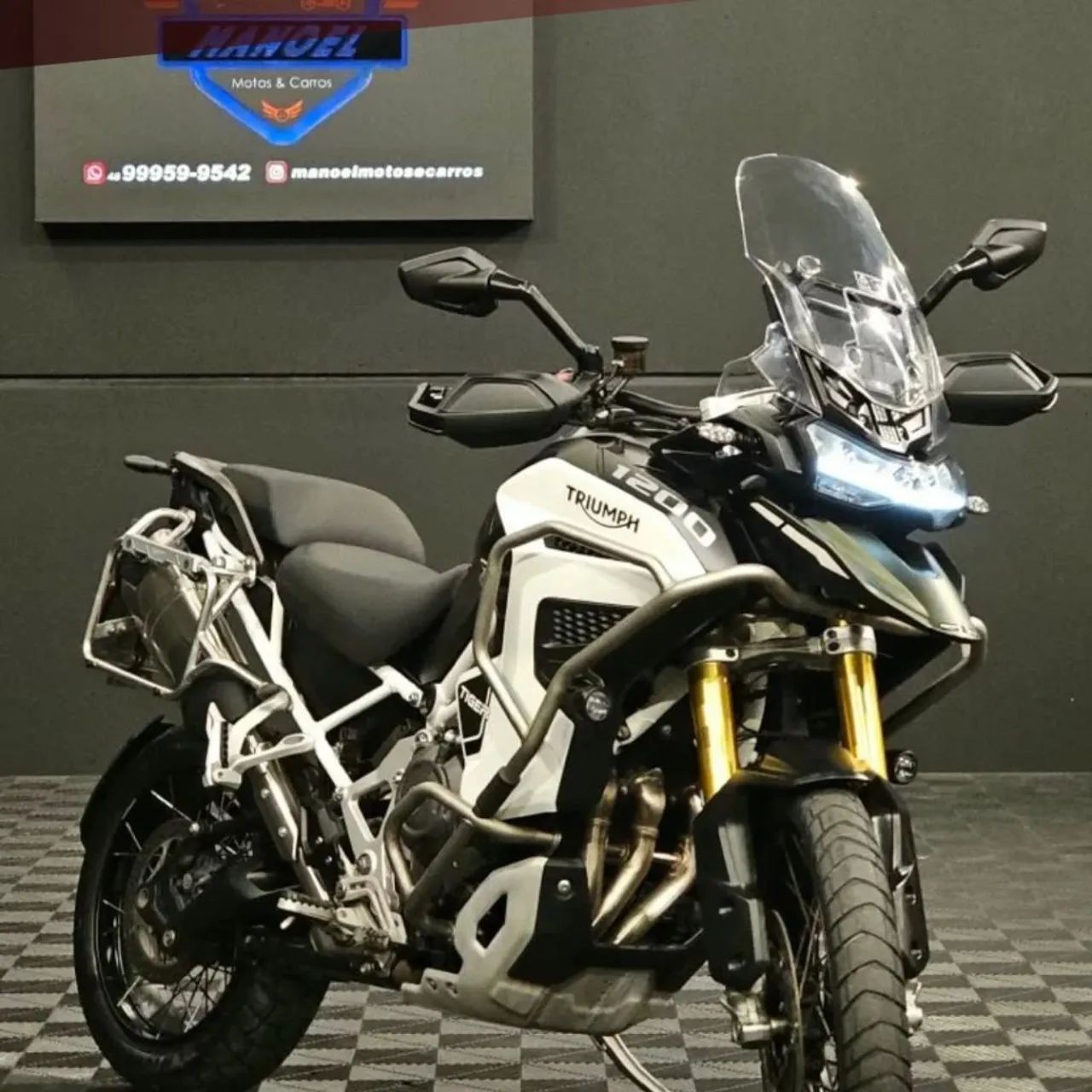 TIGER 1200 RALLY EXPLORER