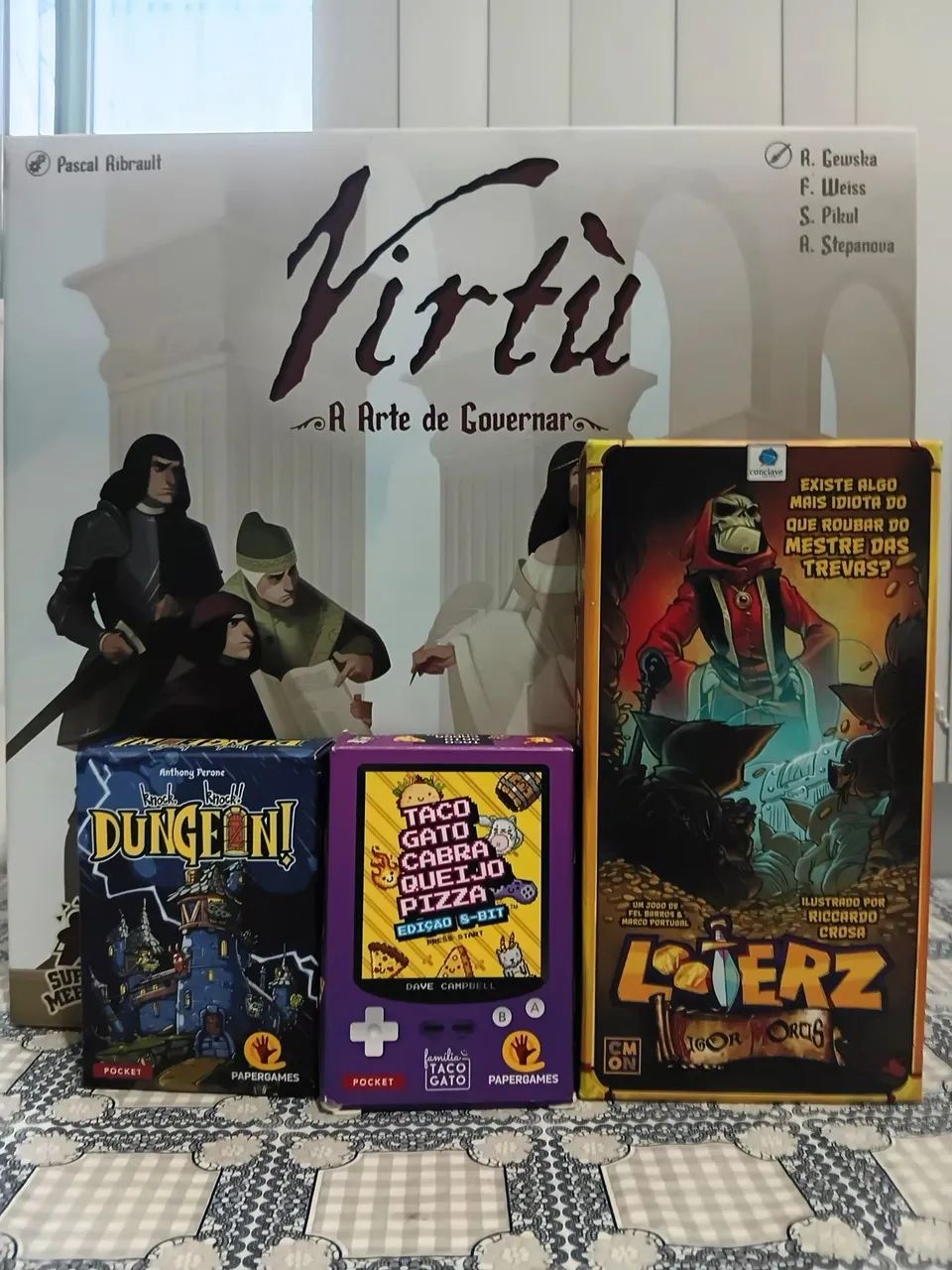 Vendo jogos de tabuleiro  - Foto 2