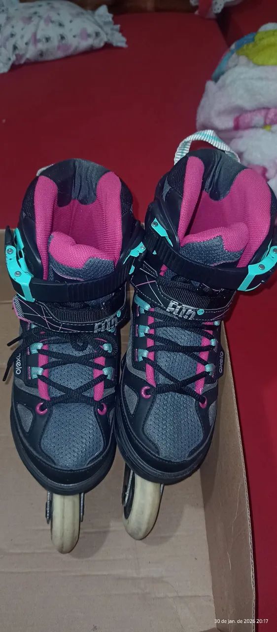 Vendo  roller semi novo tamanho do 35 ao 38 usado poucas vezes retirar no cic *  - Foto 2