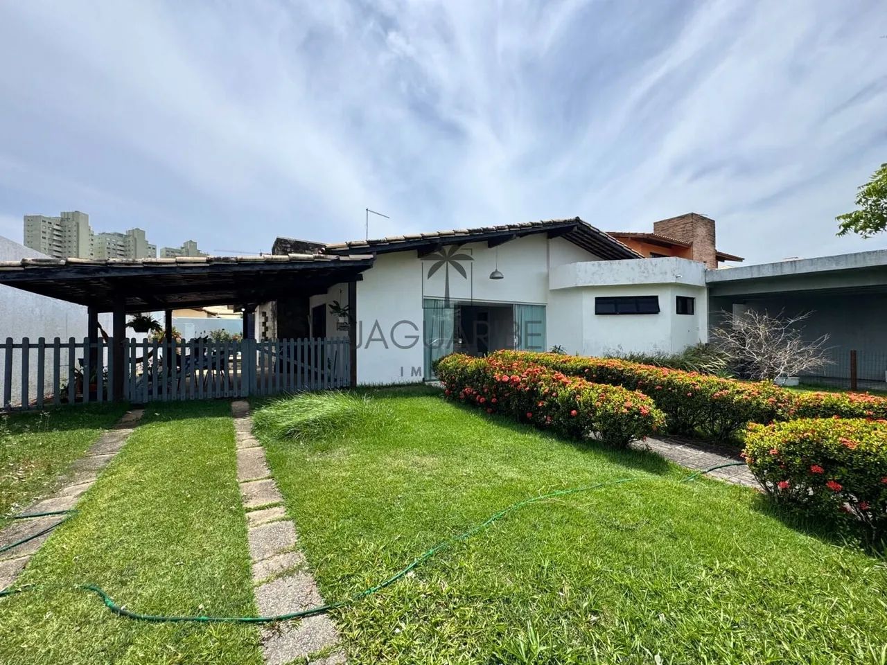 CASA TÉRREA 3 SUÍTES NO CONDOMÍNIO VEREDAS DO SOL - Foto 2