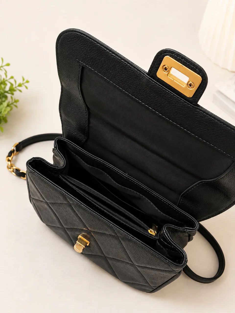 Bolsa média em couro legítimo - brechó online  - Foto 3