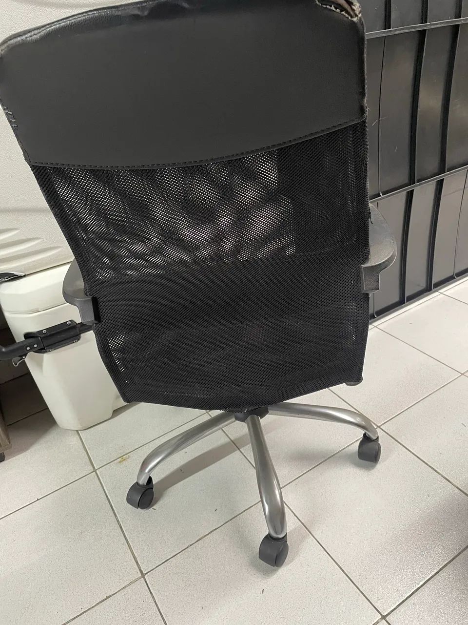 CADEIRA DE ESCRITÓRIO - Foto 2
