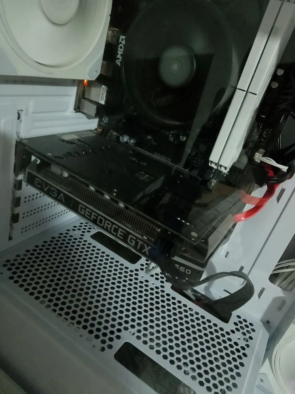 Placa de vídeo GTX 1660 EVGA.