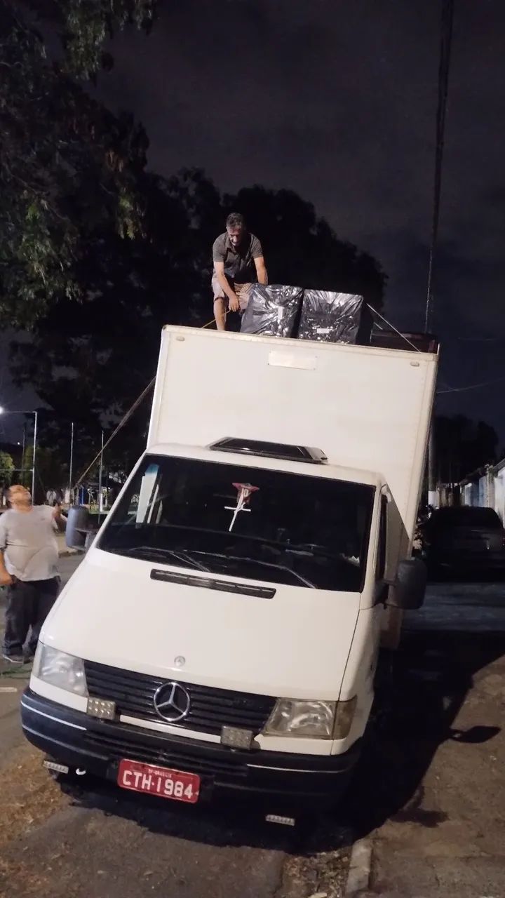 Caminhão baú Sprinter 412 - Foto 4