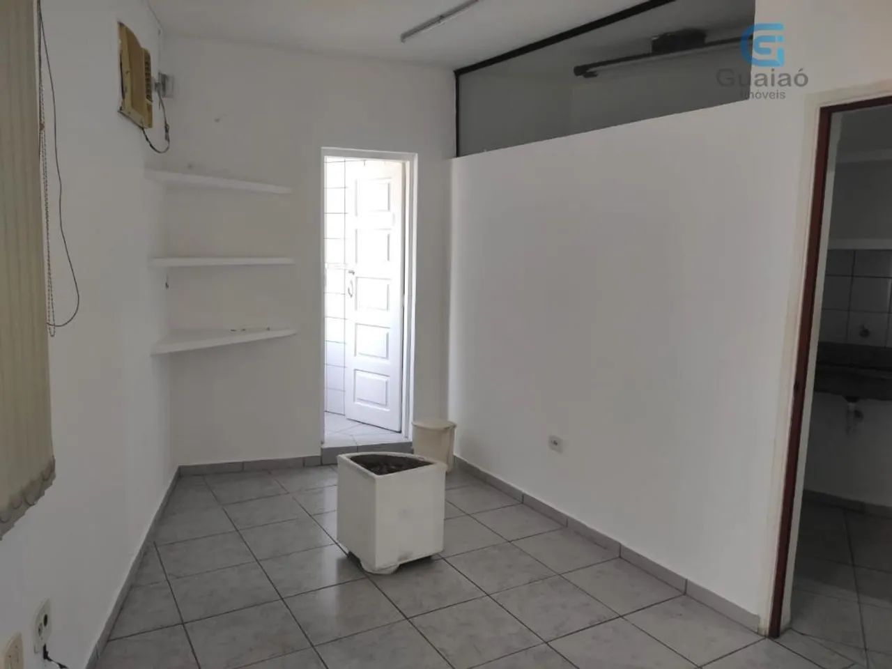 Alugo sala comercial, Centro, São Vicente - Foto 5