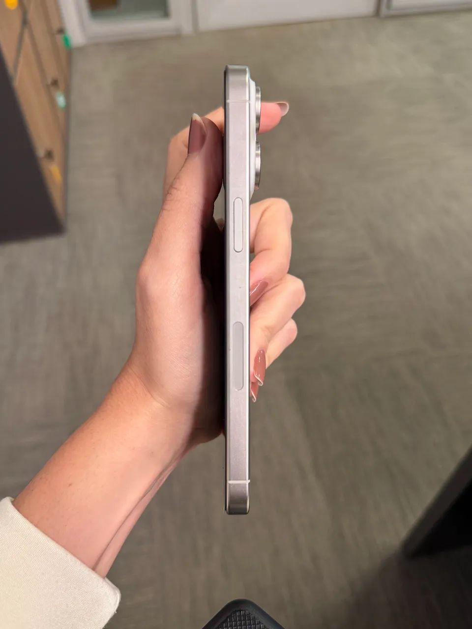 iPhone 15 Pro Max 256GB ? Excelente estado - Foto 2