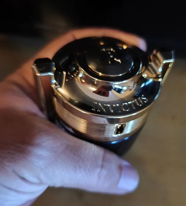 Invictus Parfum 40ml - Foto 5