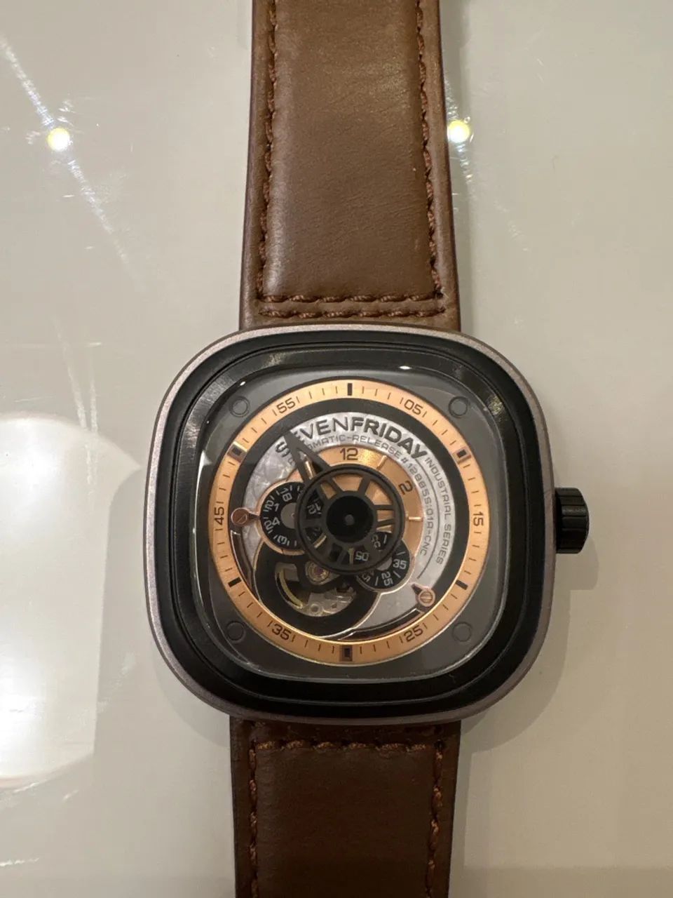 Relógio SevenFriday P2/01I Industrial Automático 