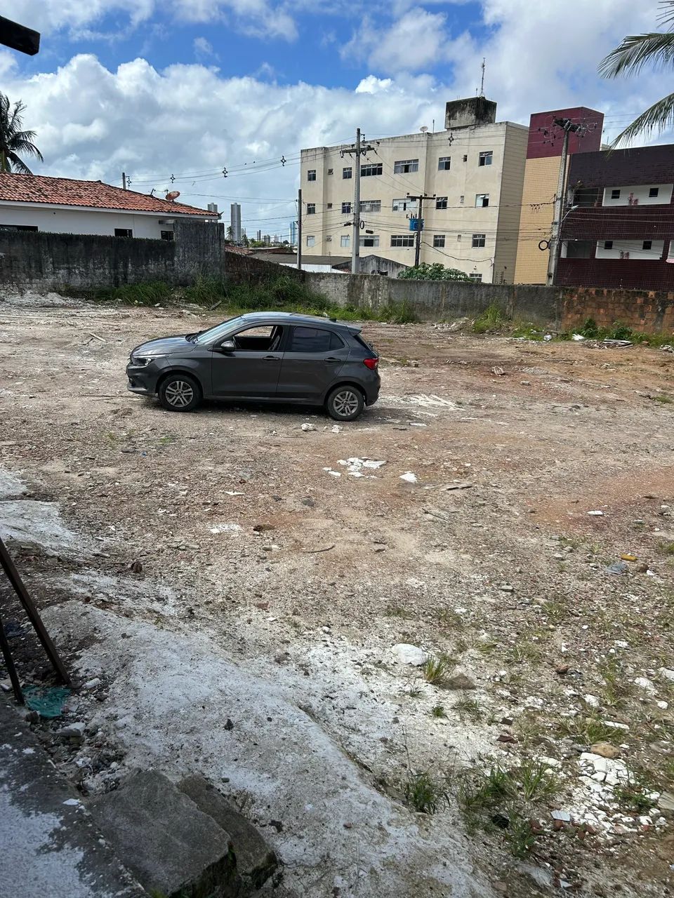 Alugo terreno grande excelente pra comércio  - Foto 2
