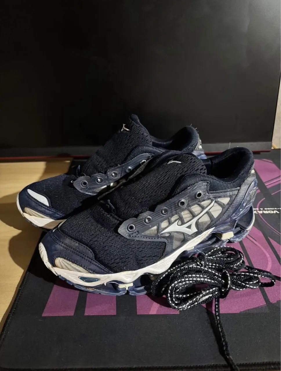 Mizuno pro 7 e 9 - Calçados - Área Rural de São Sebastião