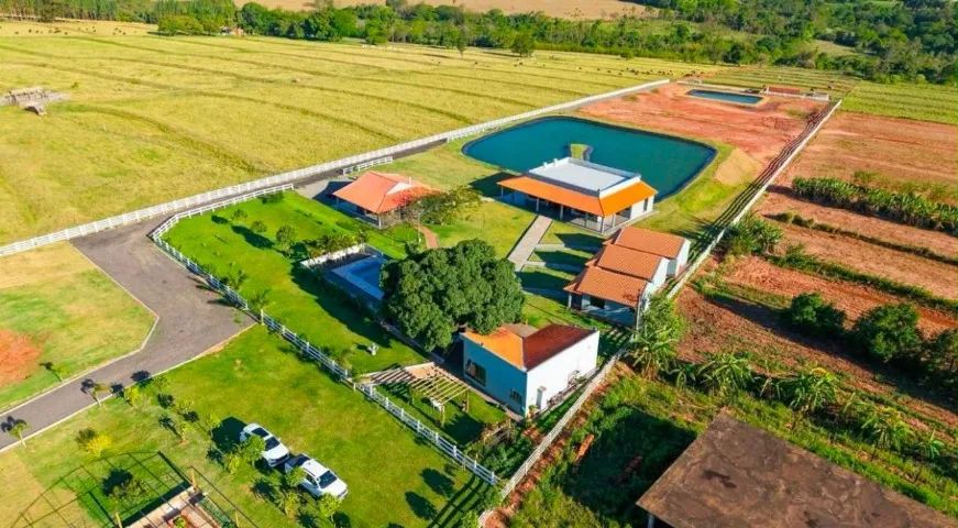 Linda Chácara em Nova Esperança Pr - Foto 3