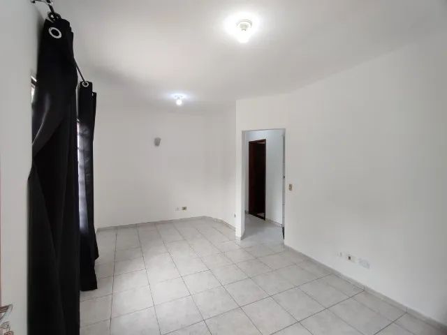 Casa Geminada com ótima localização Jardim Oasis. - Foto 5