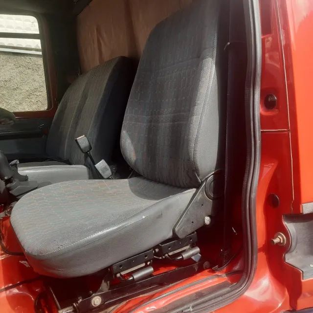 Ford Cargo 814 ano 98 - Foto 4