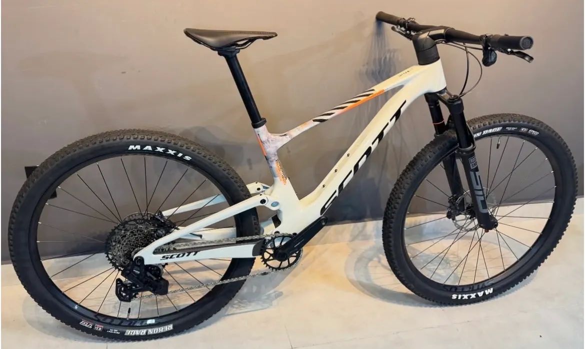 Scott Spark Team Issue 2025 TAM M 