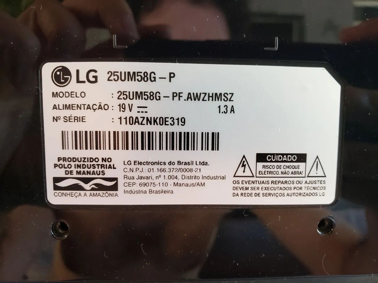 Monitor LG 25um58g - Tela quebrada - Foto 4