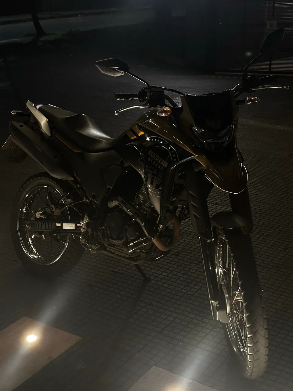 Vendo XTZ LANDER 250  - Foto 2
