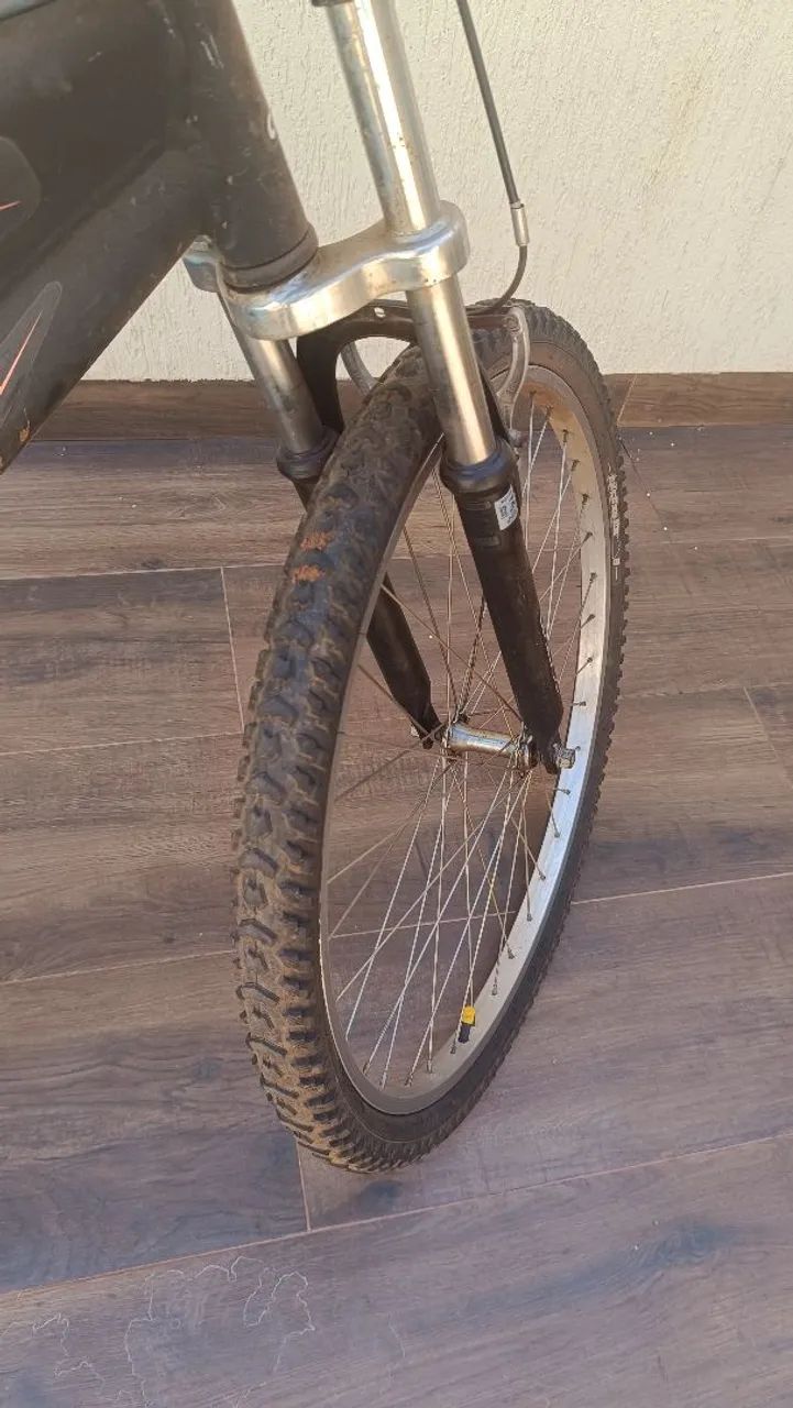 Bicicleta Caloi 21 velocidades aro 26. - Foto 5