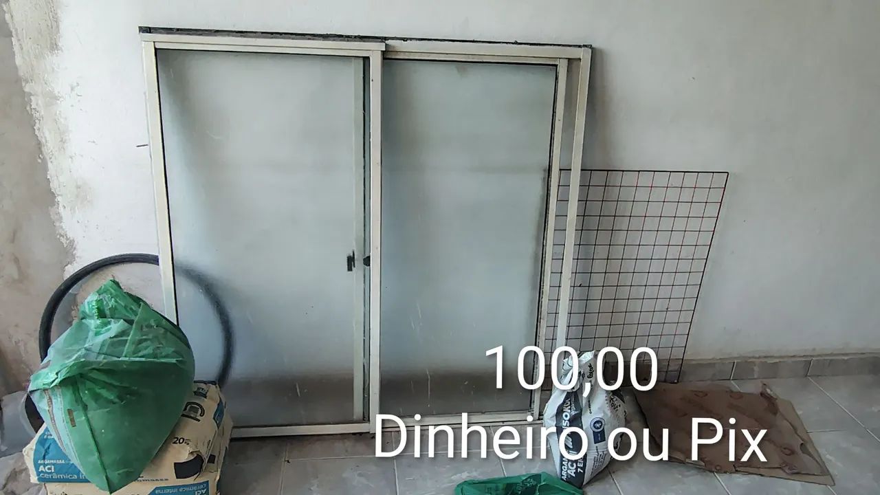 Vendo grades de ferro e janelas. - Foto 3