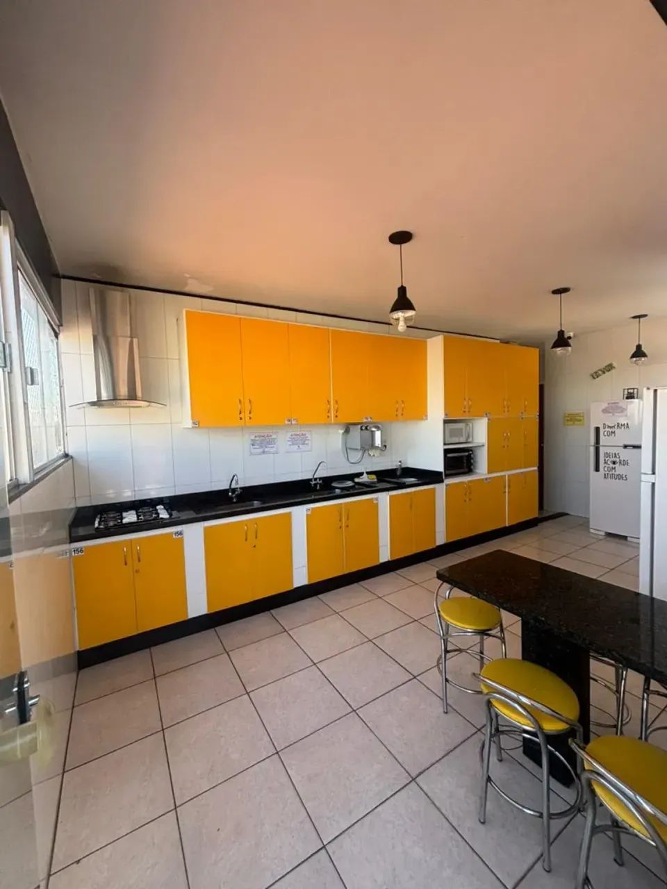 QUARTOS INDIVIDUAIS COM AREAS COMUNS COMPARTILHADAS - Foto 3