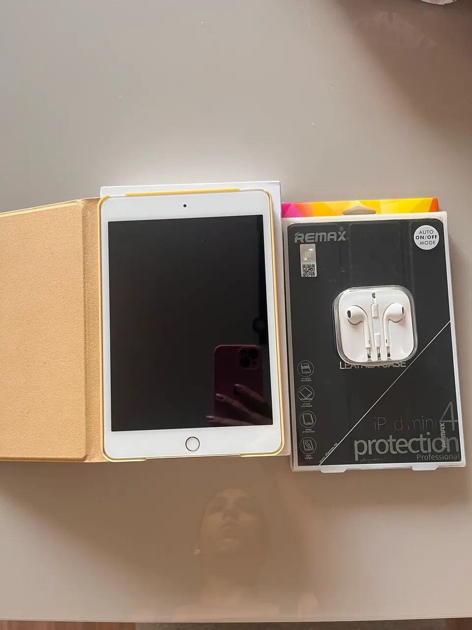 iPad Mini 4 128g Wi-Fi Gold Excelente Estado - Celulares e