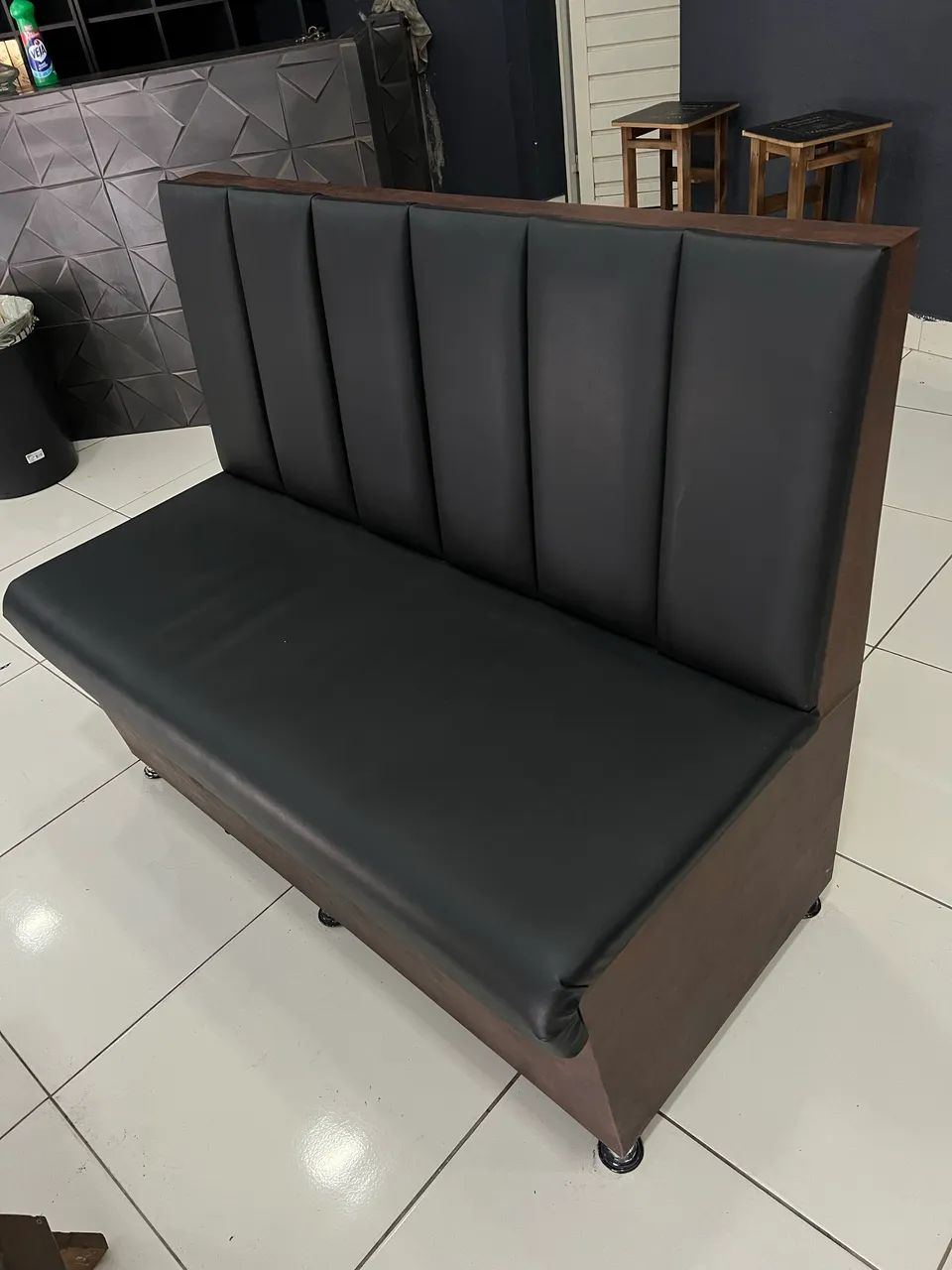 Sofá para adega e lounge  - Foto 4