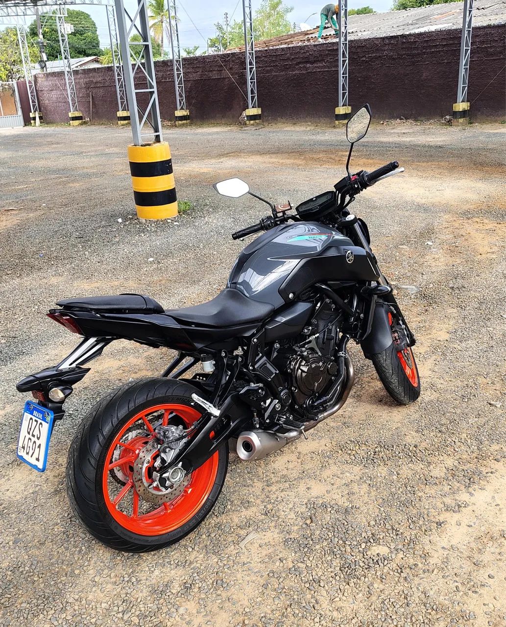 Yamaha MT 07 2022 - Foto 5