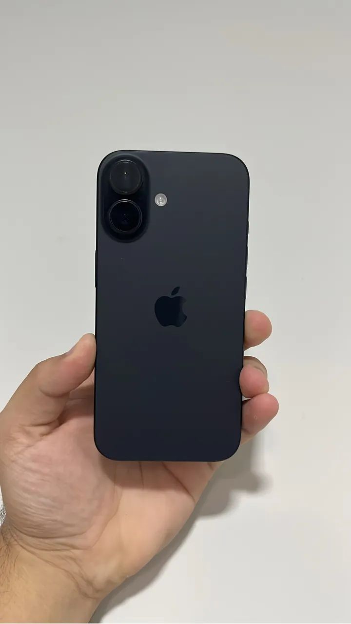 IPhone 16 256GB Preto