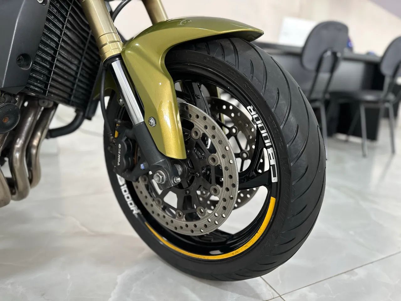 CB1000 - Foto 4