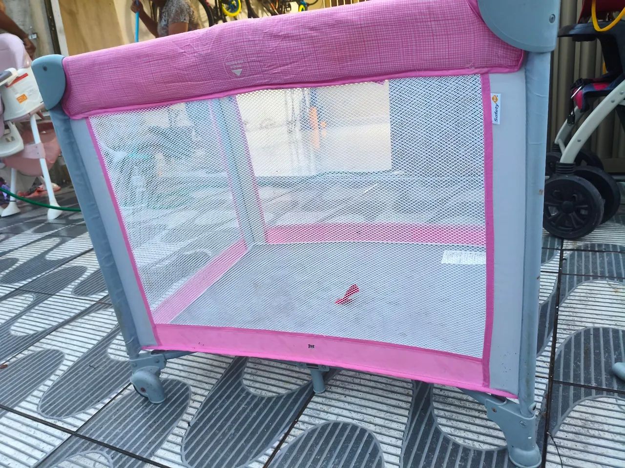 Berço portátil - chiqueirinho 