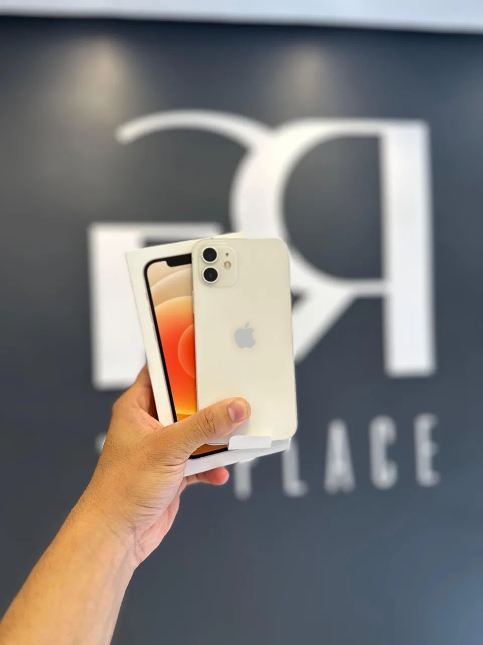 iPhone 12 