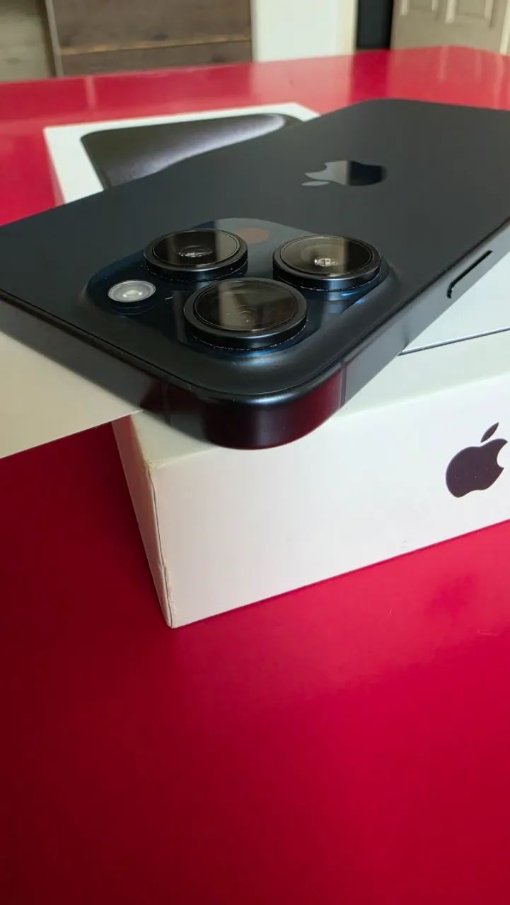 iPhone 15 Pro Max 256GB - Foto 3