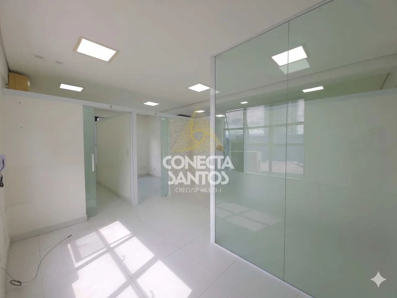 Conjunto Comercial, Vila Mathias R$310mil Cod2034