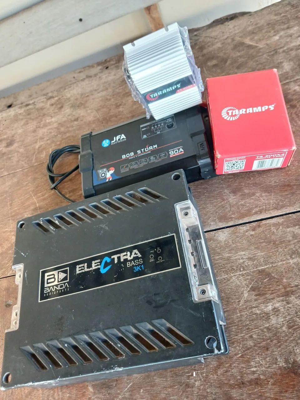 Vendo amplificadores e fonte