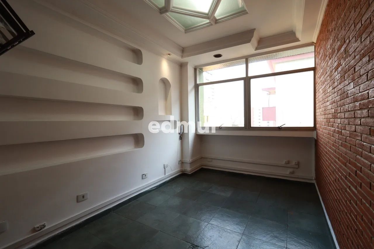 SALA para ALUGUEL com 55m² no bairro Vila Bastos com 0 quartos e 1 vagas. Santo André, SP - Foto 2