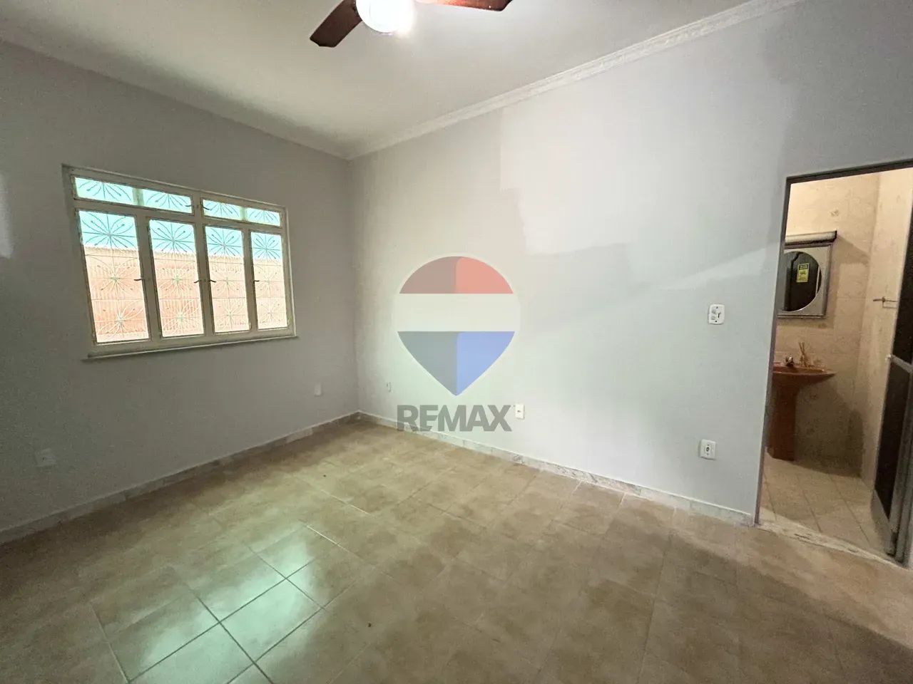 CASA COM 2 SUÍTES E TERRAÇO  Próximo da PREFEITURA DE NILÓPOLIS - Foto 9
