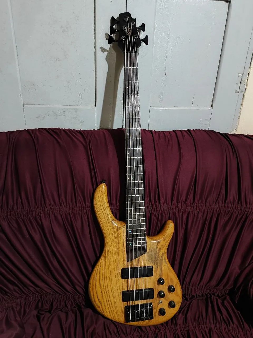 Baixo Cort B5 