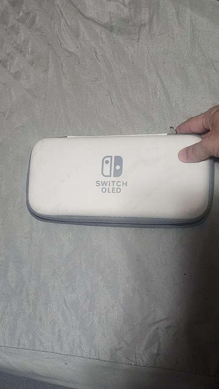 Vende-se case para Nintendo switch 