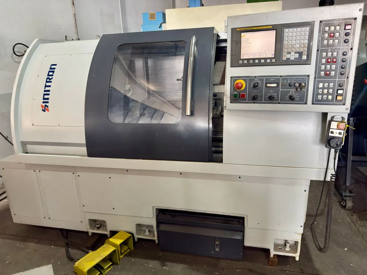 Torno cnc sinitron  - Foto 2