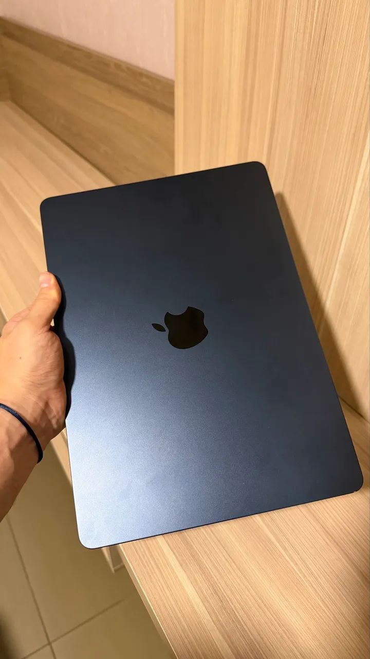 MacBook Air M2 - Estado de Novo 
