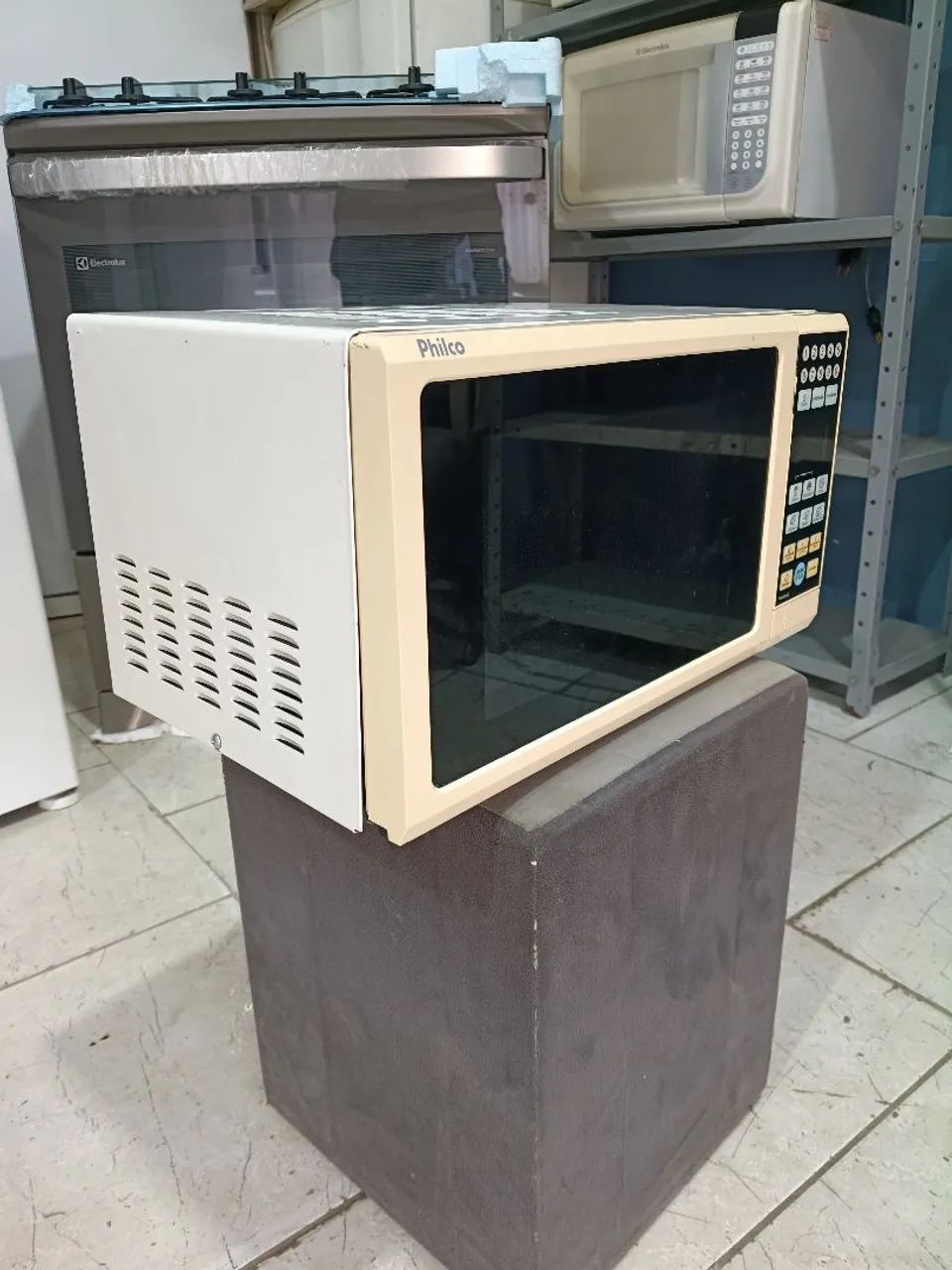 Microondas Philco 18L 127v - Foto 4