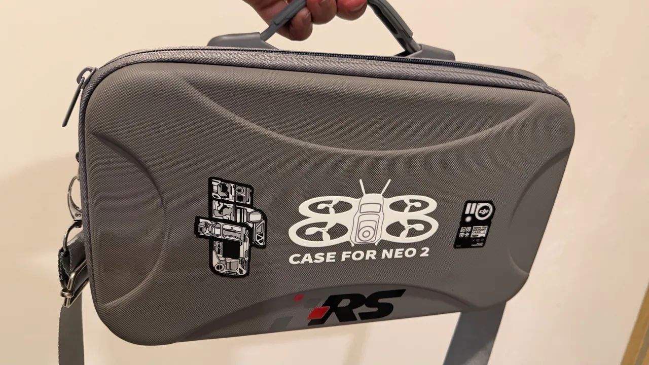 Drone Dji neo 2 na case com 3 baterias e hub - Foto 5