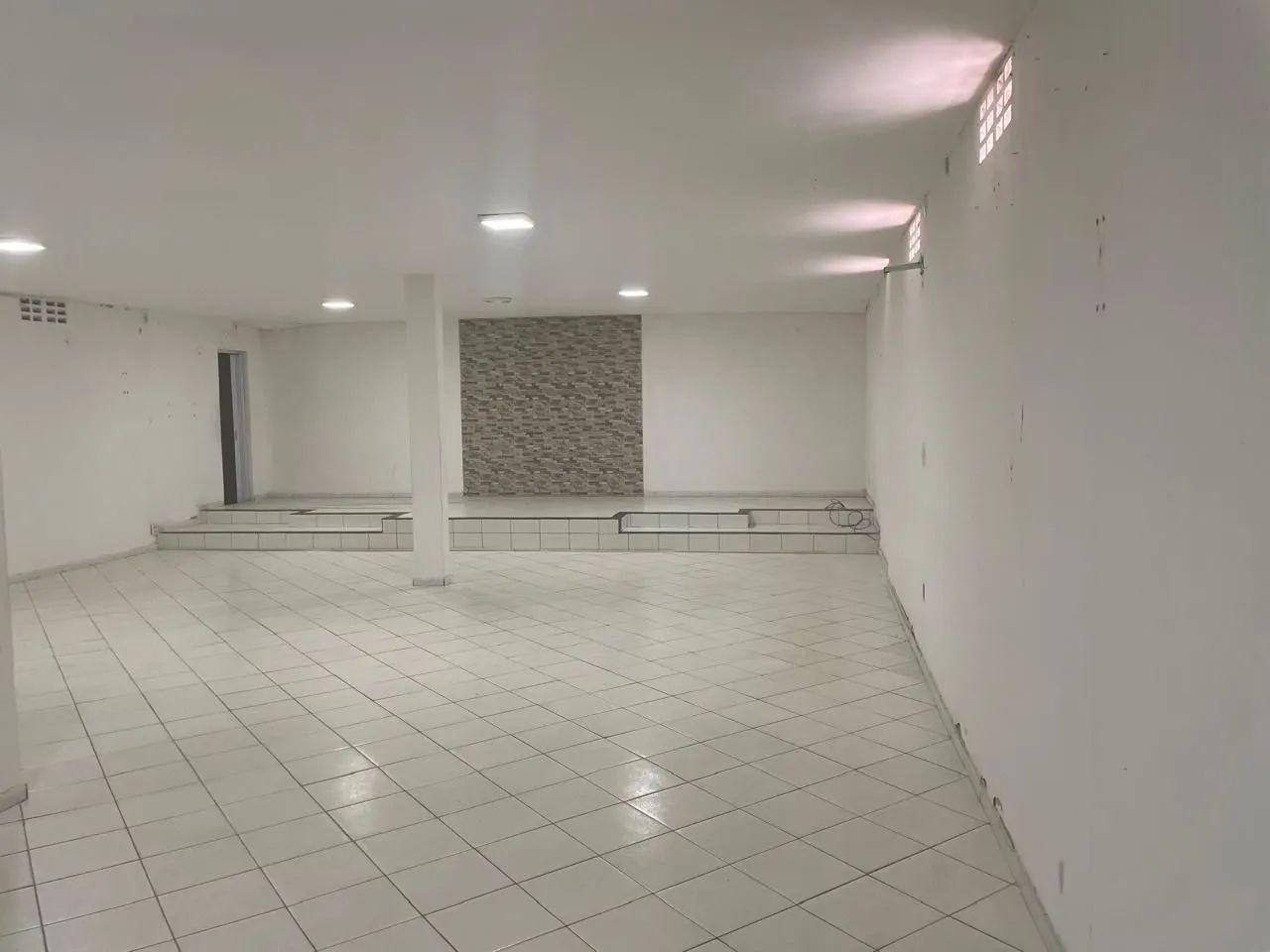 VENDO PONTO COMERCIAL EM MANGABEIRA - Foto 4