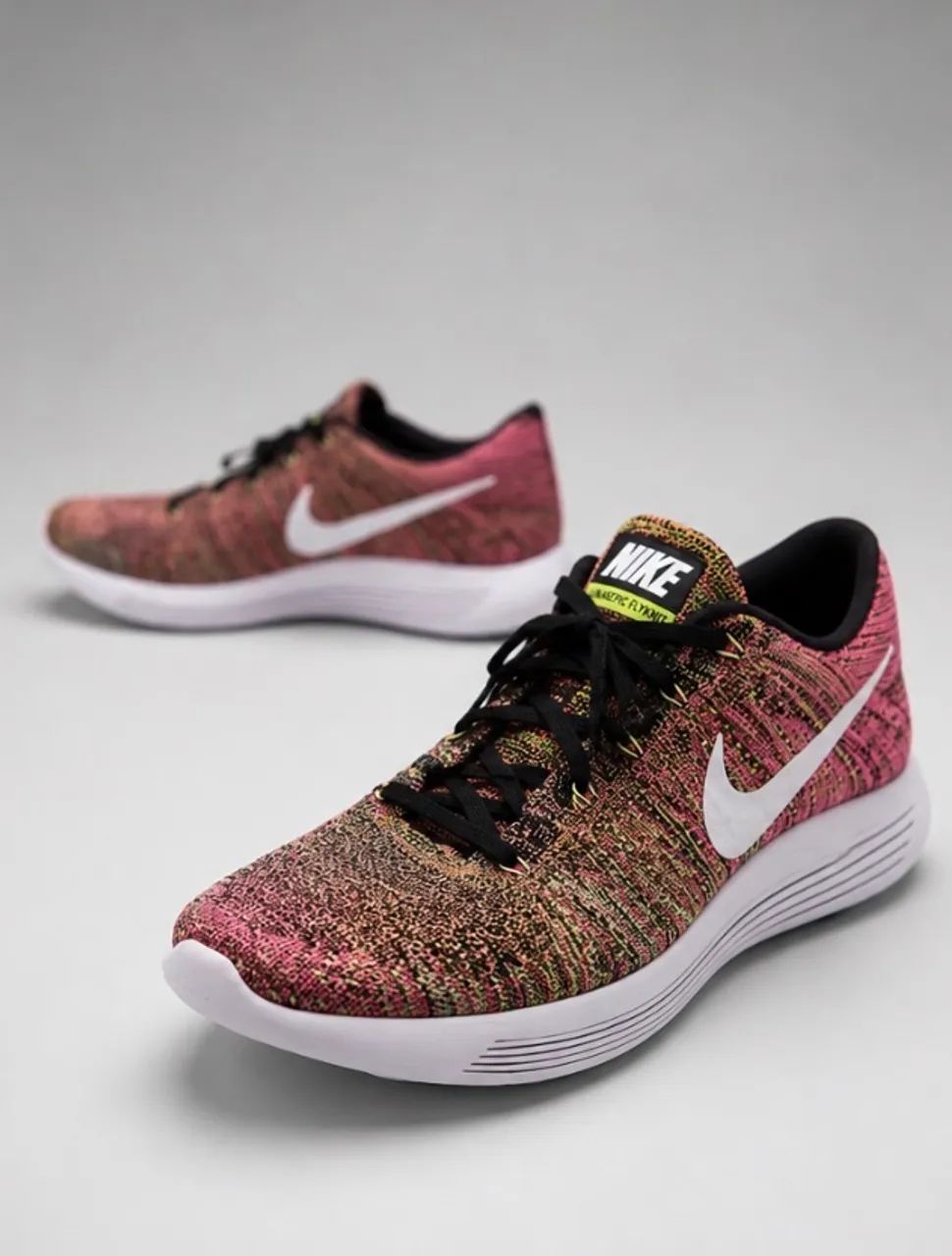 Nike $597 tam.42 - Foto 2