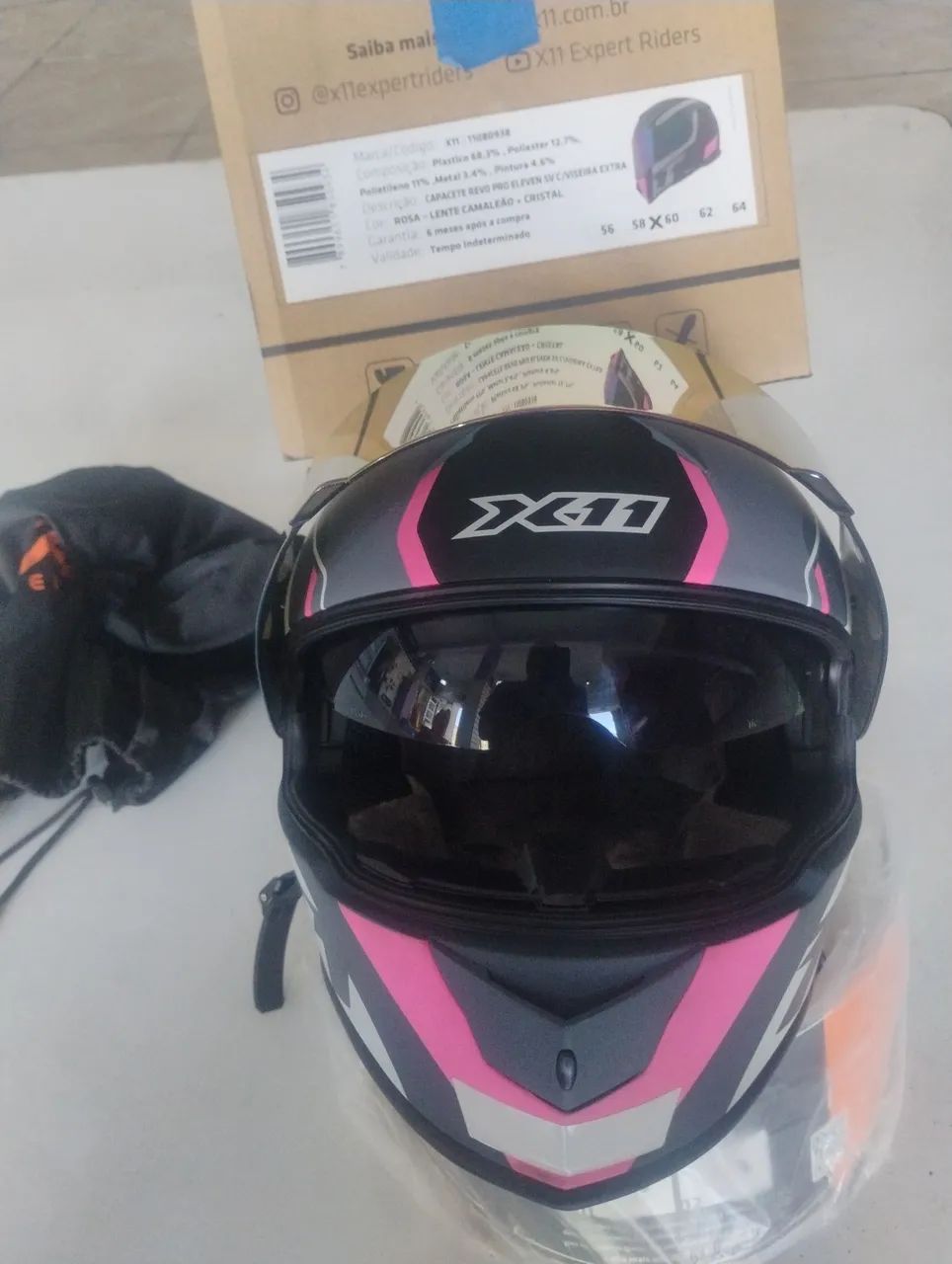 Capacete X11 modelo REVO PRO ELEVEN SV.